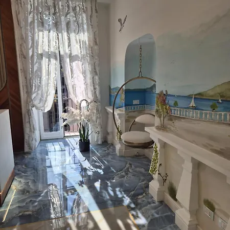 Πανσιόν Arco Boutique 4*