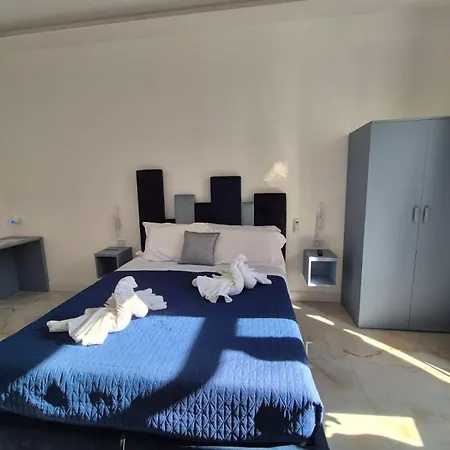 Πανσιόν Arco Boutique