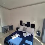 Arco Boutique 4* ナポリ