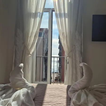 Arco Boutique 4* נאפולי